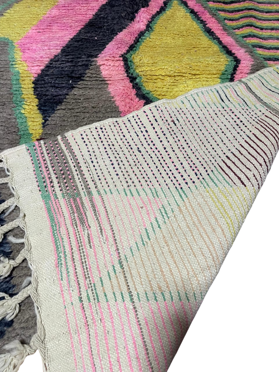 Tapis Marocain Géométrique en Laine Fait Main | Losanges Ocre & Noir | Minimaliste